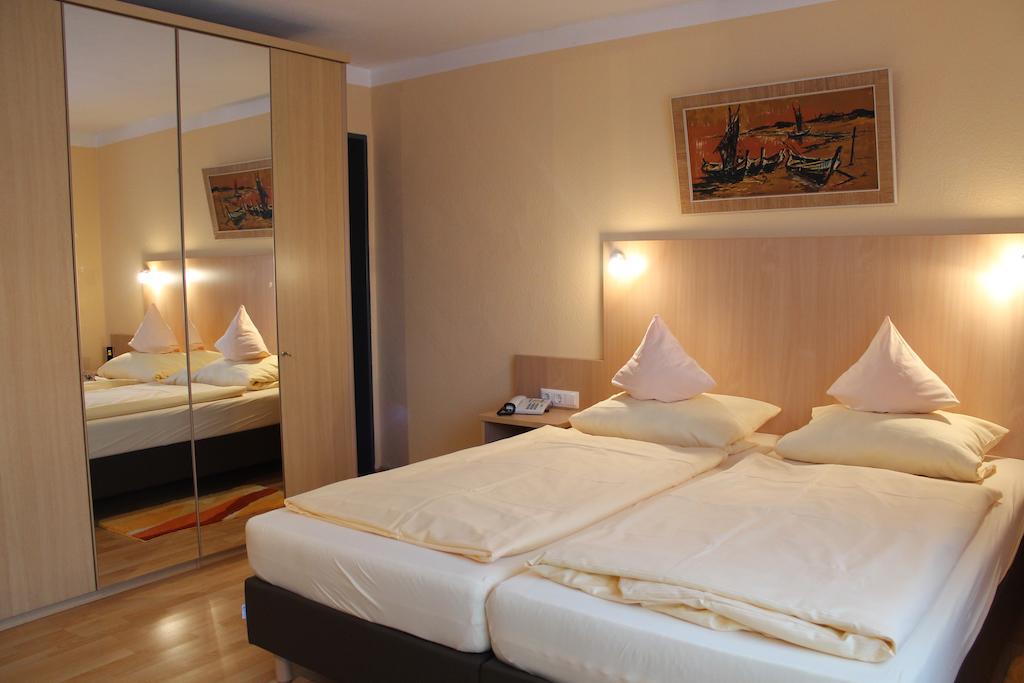 Hotel Brigitte Bad Krozingen Εξωτερικό φωτογραφία